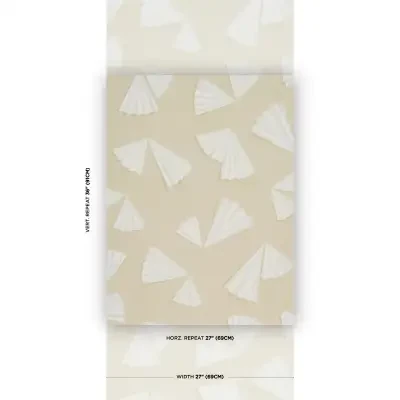 Antoinette in warm white